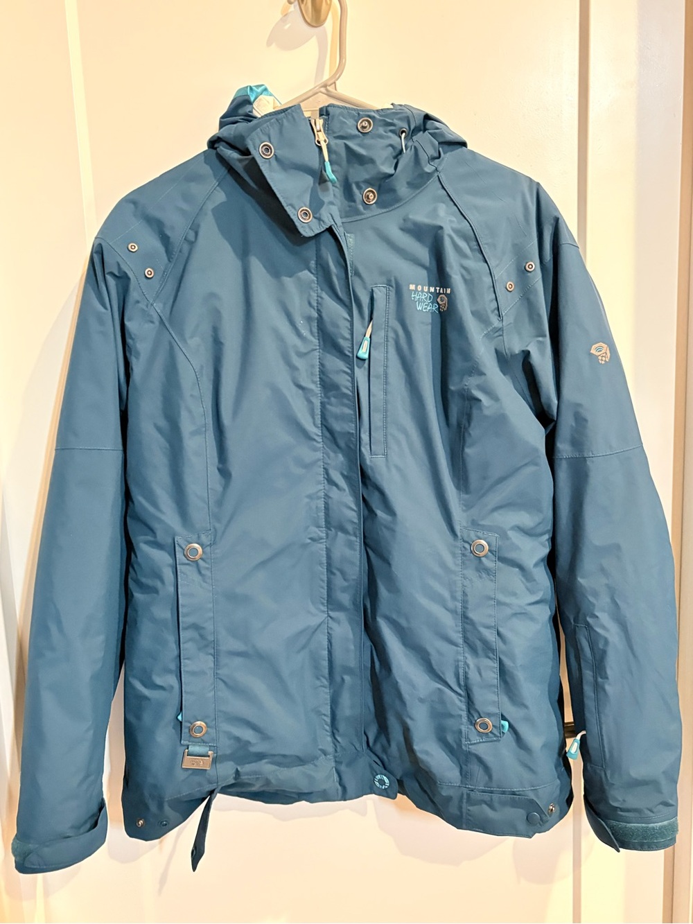 Mountain Hardwear Teal Blue Women’s Ski Jacket